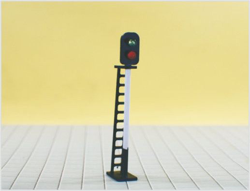 중국 T141 OEM 6V 빛나는 스트리트 모델 가로등 5.5 센티미터 기차 레이아웃/7.5 cm 협력 업체