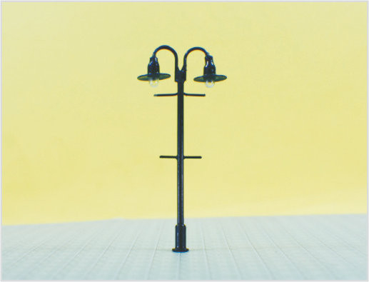 중국 T100 OEM 6V 빛나는 스트리트 모델 가로등 기차 레이아웃 4 cm 협력 업체