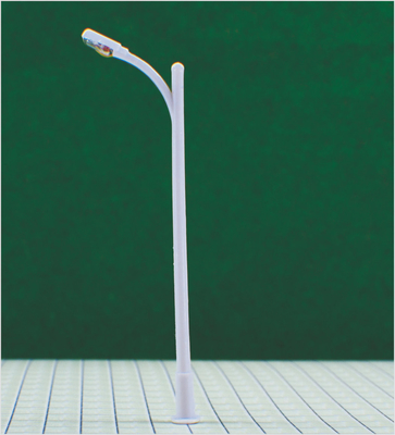 중국 RA100 사용자 정의 6V 빌보드 스트리트 플라스틱 스케일 모델 가로등 호 철도 레이아웃 9.5 cm 협력 업체