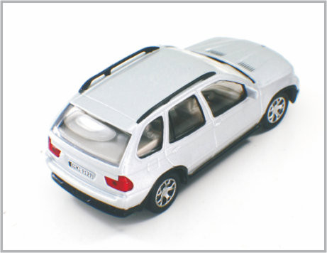1:43는 HO 기차 배치를 위한 소형 주문 축소 모형 차 합금 BMW X5 C4302를 Diecast 협력 업체