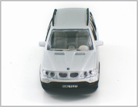 수집 &amp; 선물을 위한 1/43대의 Diecast 합금 주문 축소 모형 차 BMWX5 협력 업체