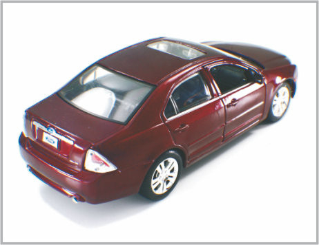 선물로 합금 진한 빨강색 주문 축소 모형 차 2006년 포드 소형 Diecast 융해 협력 업체